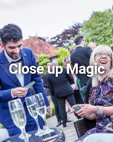 London Close up Magician
